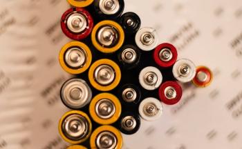 Hvordan virker batterier